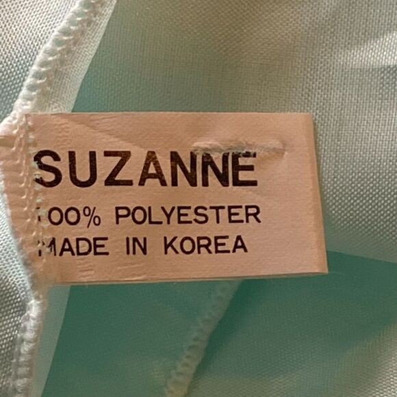 Vtg Suzanne Scarf Mint Green Sateen Polyester Korea Made Head Neck Estate - Picture 3 of 5